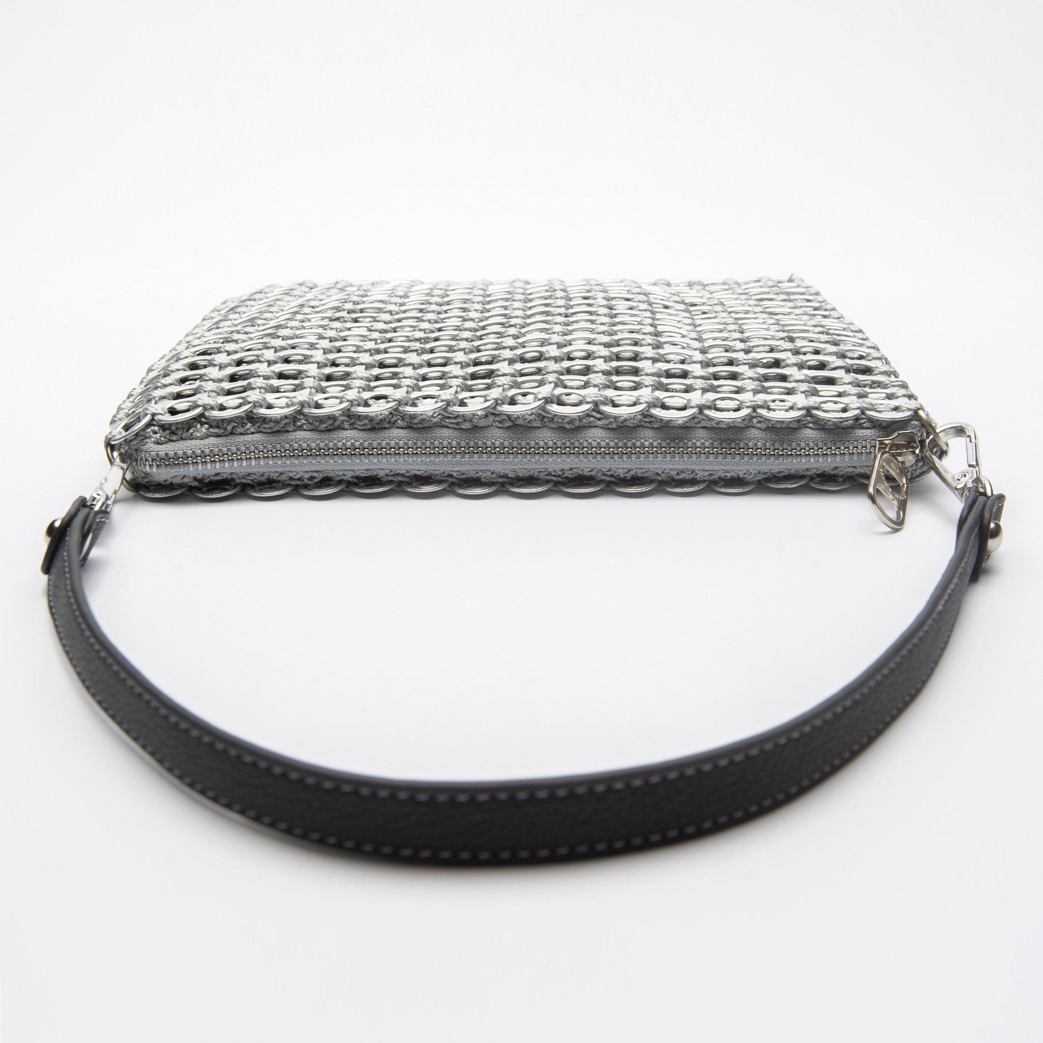 Chain Strap Purse 'Lenilda' Chainmail Bag from Pop Tabs - Escama Black | Escama Studio