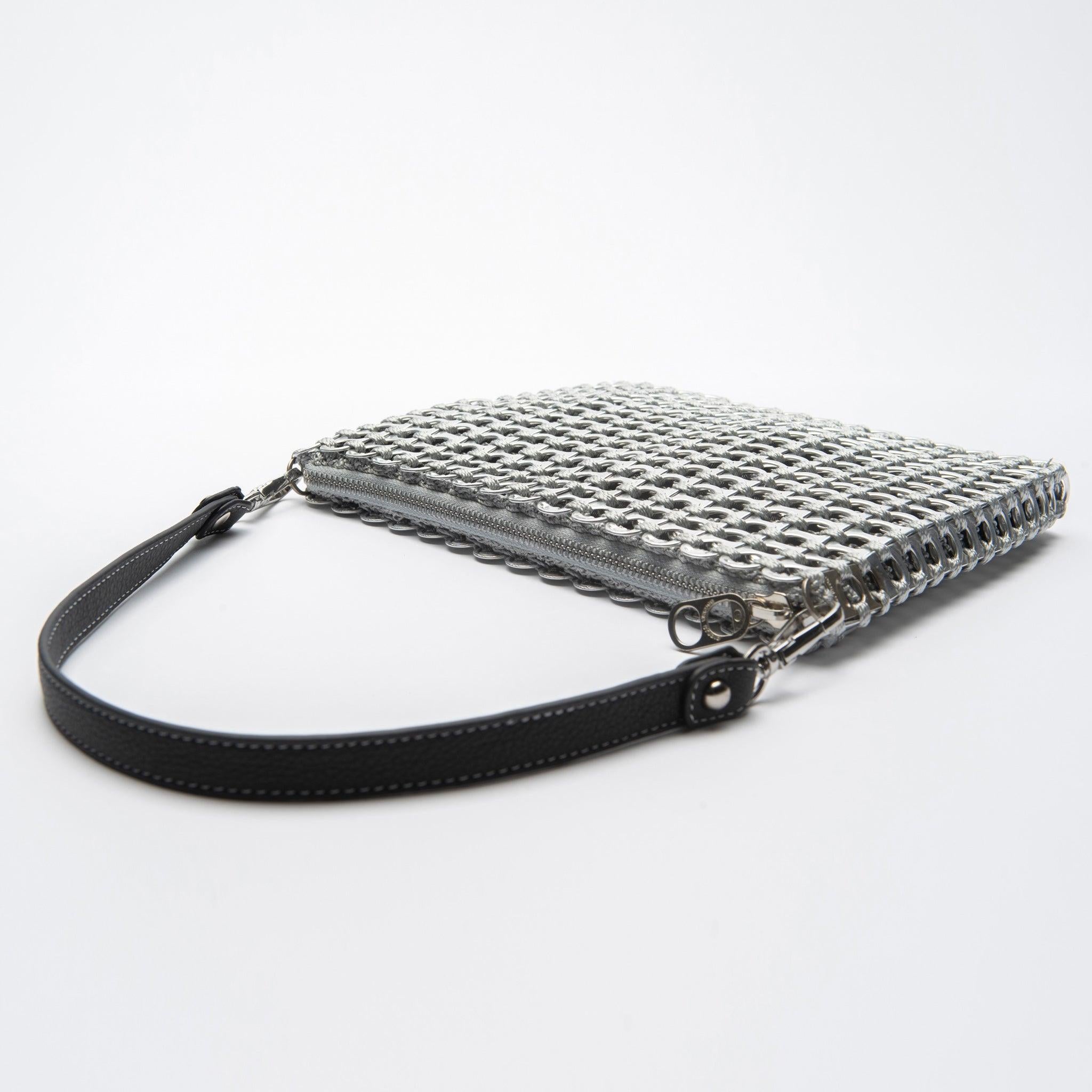 Chain Strap Purse 'Lenilda' Chainmail Bag from Pop Tabs - Escama Black | Escama Studio